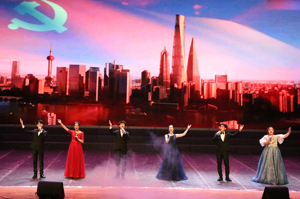 1556620087524471.jpg 歌曲《不忘初心》_副本.jpg