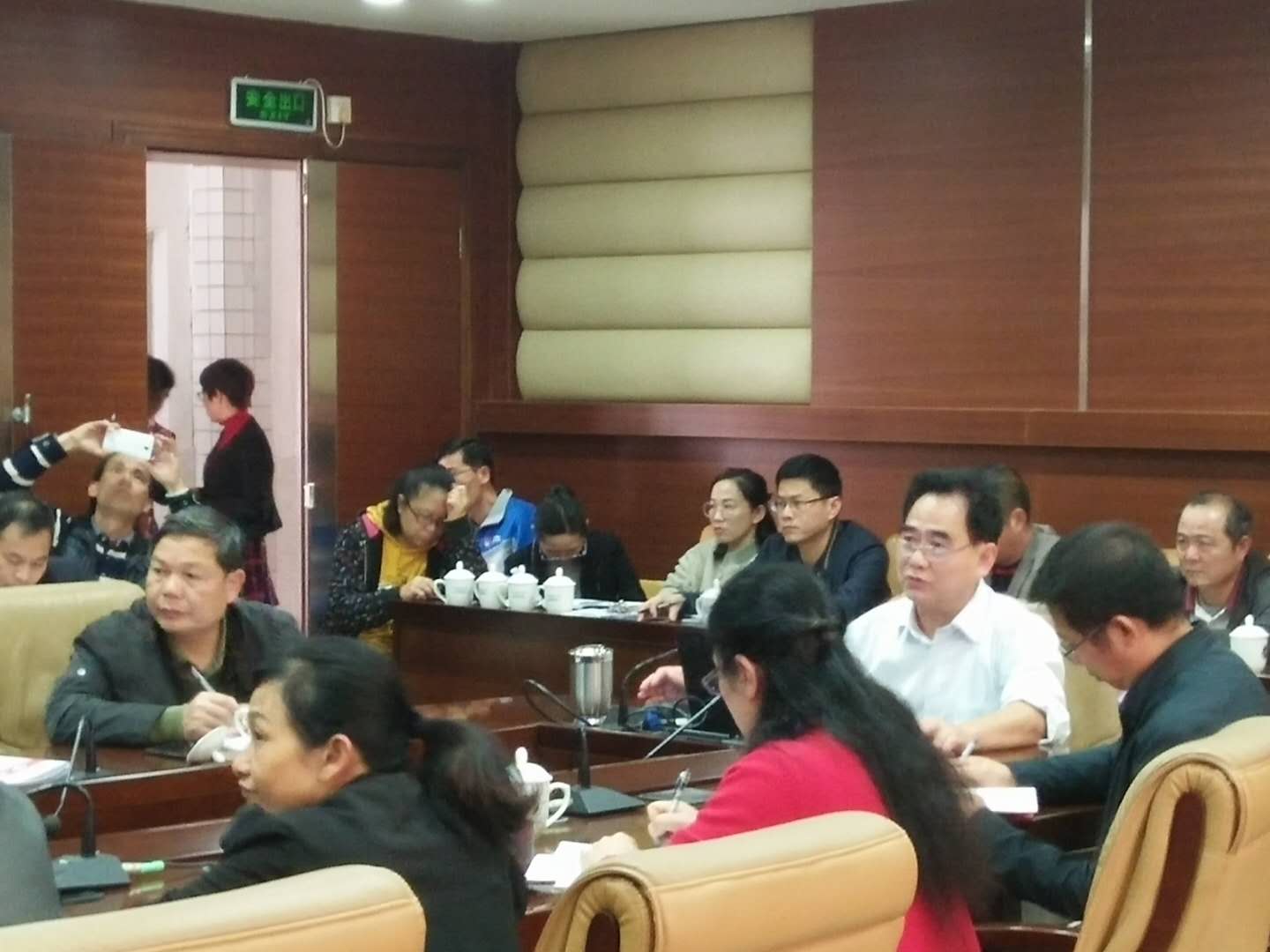 1515053315180733.jpg 1515053315180733.jpg