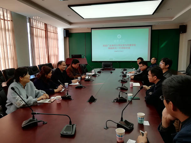 1516854811100066.jpg 福建农林座谈_副本.jpg